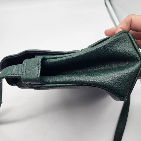 VTG Green Faux Leather Handbag Pocketbook Purse Gold Tone Decor - Picture 9 of 12